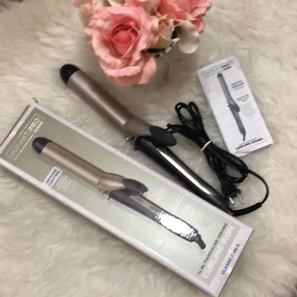 CONAIR • InfinitiPro Be the Pro Tourmaline Ceramic Curling Iron Gold & Black - Picture 4 of 16